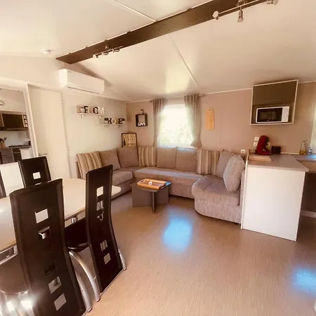 营地 Mobi Palmiers 2 *